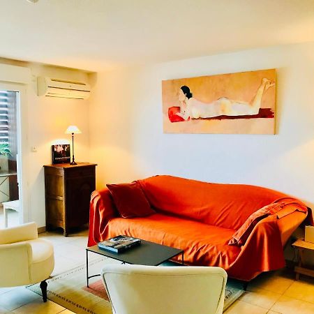 Grand Bleu Apartment Сет Екстериор снимка