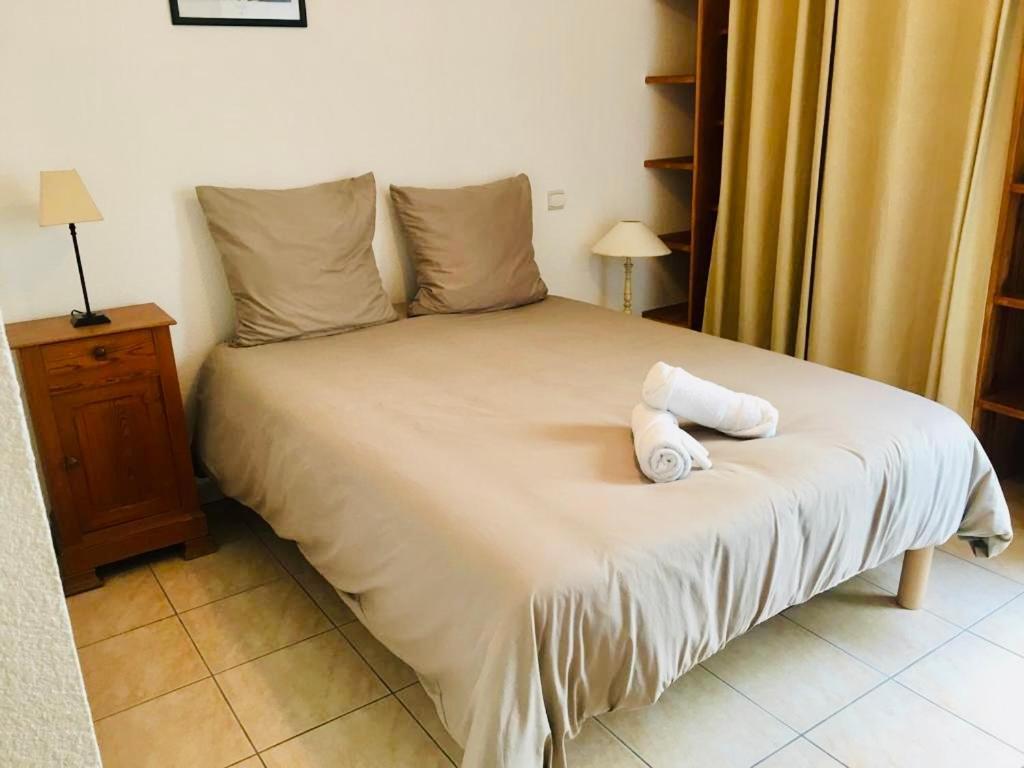Grand Bleu Apartment Сет Екстериор снимка