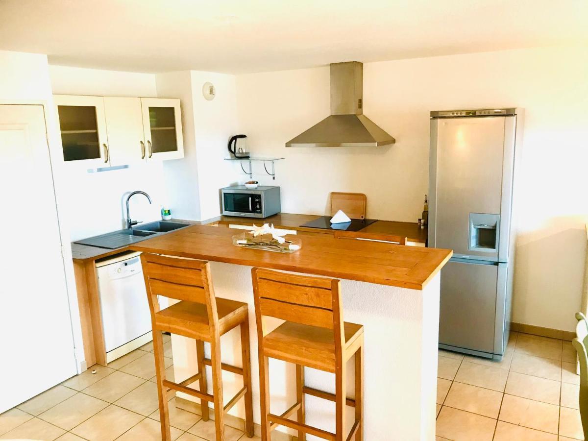 Grand Bleu Apartment Сет Екстериор снимка