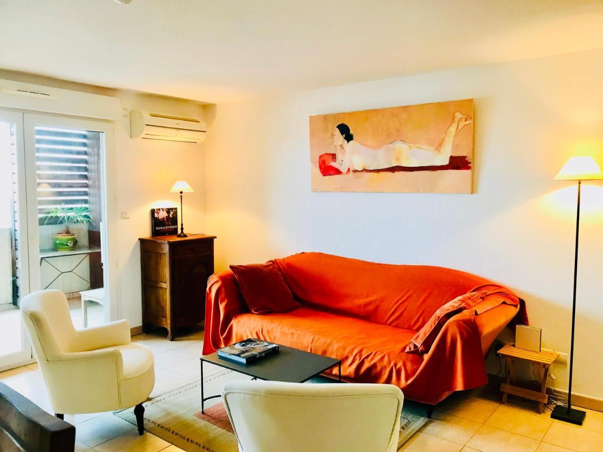 Grand Bleu Apartment Сет Екстериор снимка